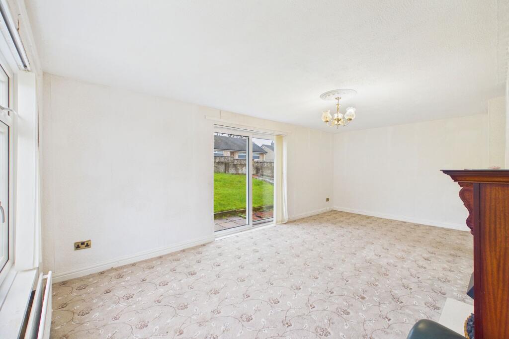 Cherrytree Drive, Maryport, CA15 photo 4