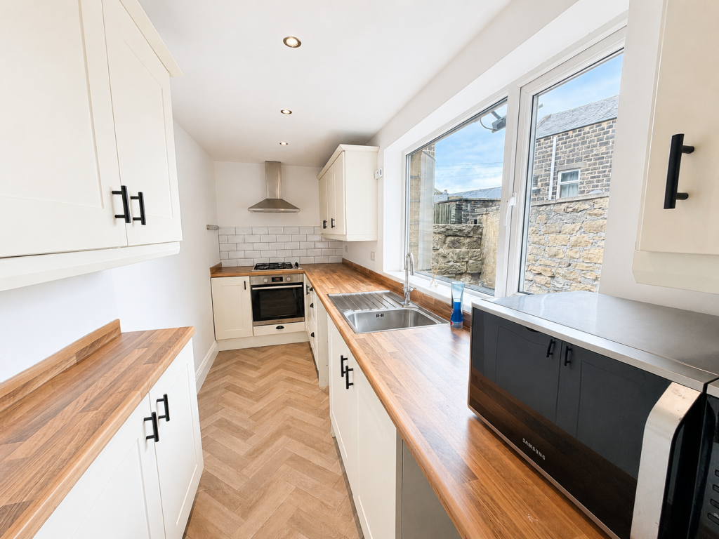 House in Cowling, North Yorkshire - More