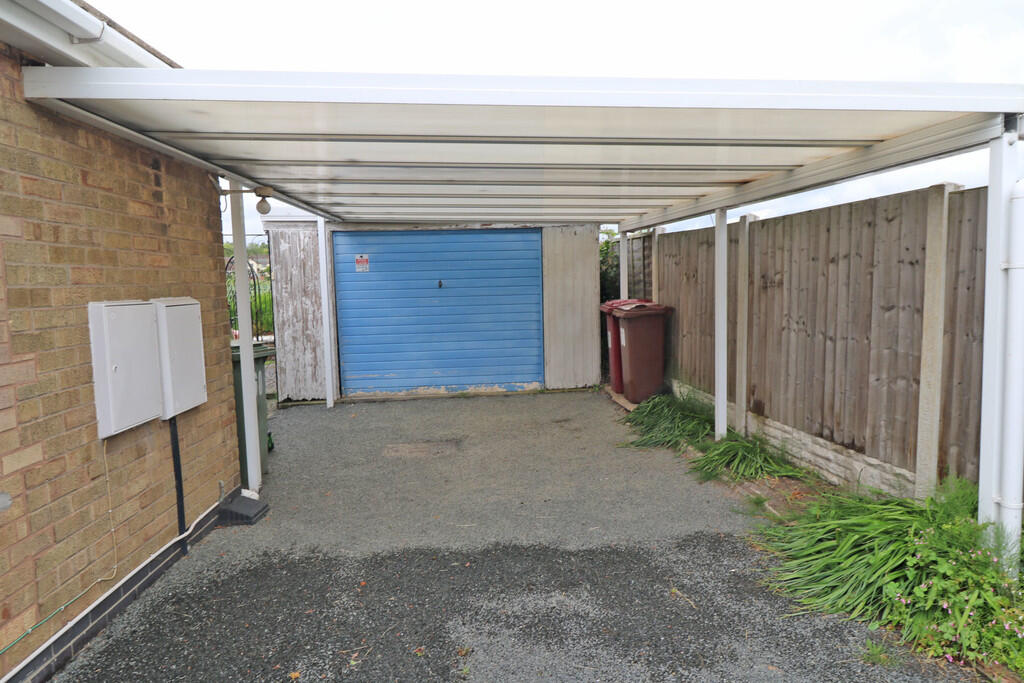 Akeferry Road, Westwoodside photo 3