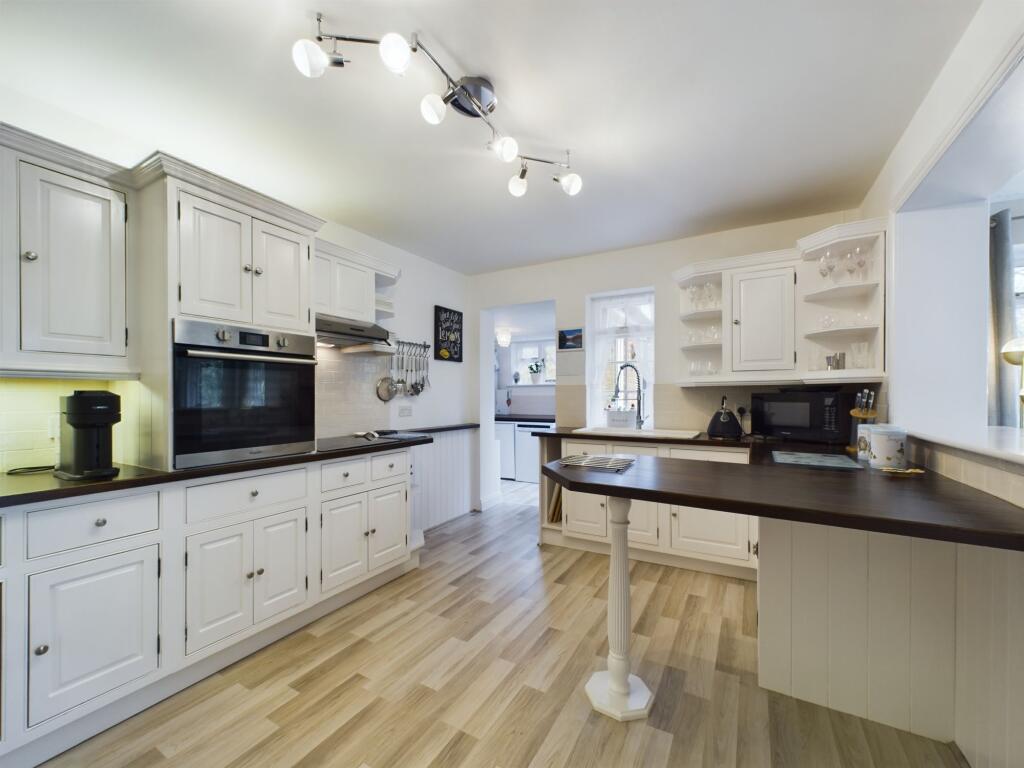 Hurst Lane, Sedlescombe, TN33 photo 4