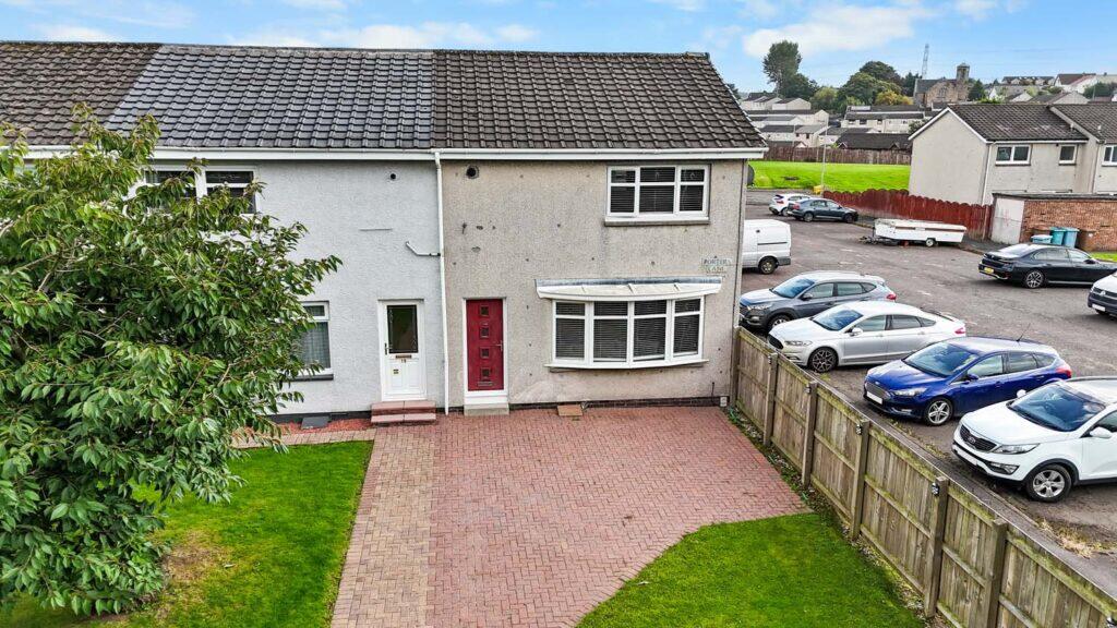 Main image of property: 16 Porters Lane, Chapelhall ML6 8TD