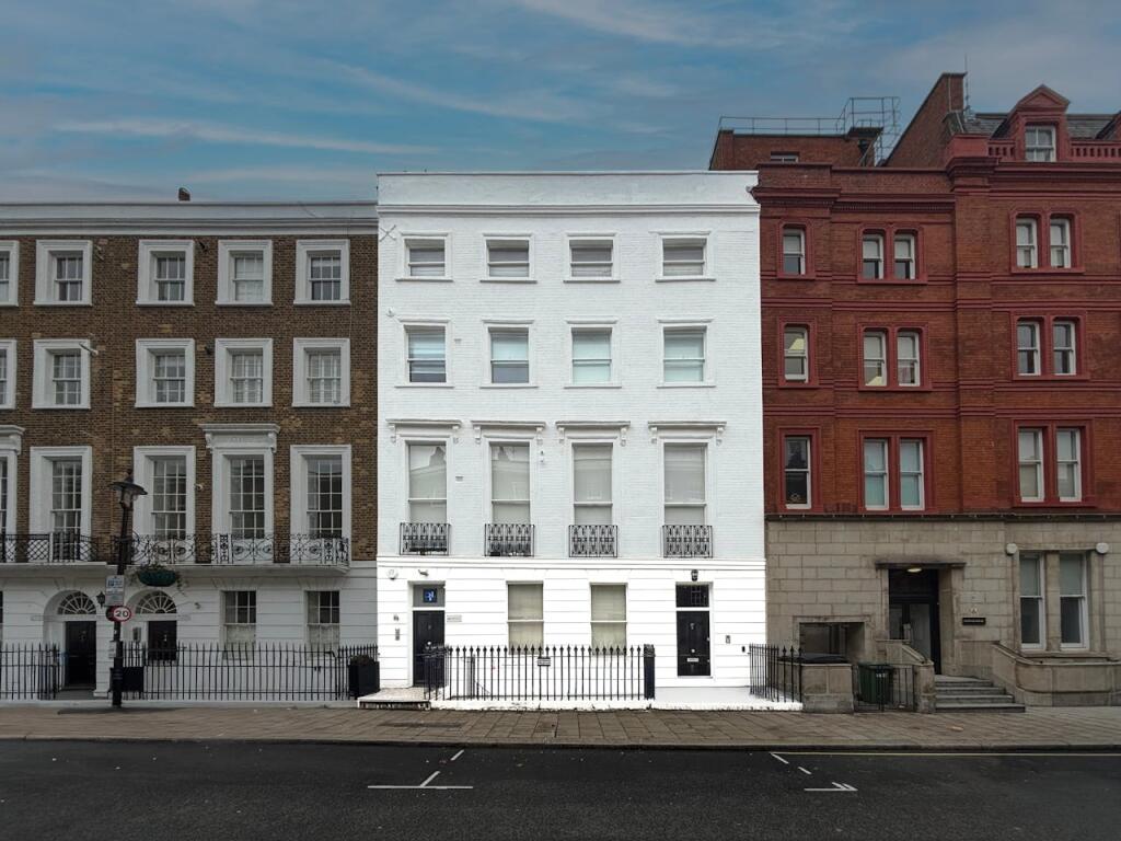 Main image of property: Self-Contained Marylebone Office, 17 Manchester Street, London, W1U 4DJ