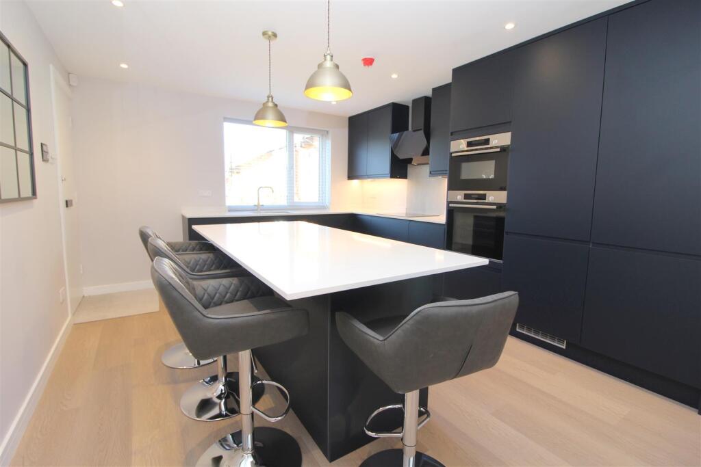 Additional image 3 of Jersey Farm, St Albans, Hertfordshire