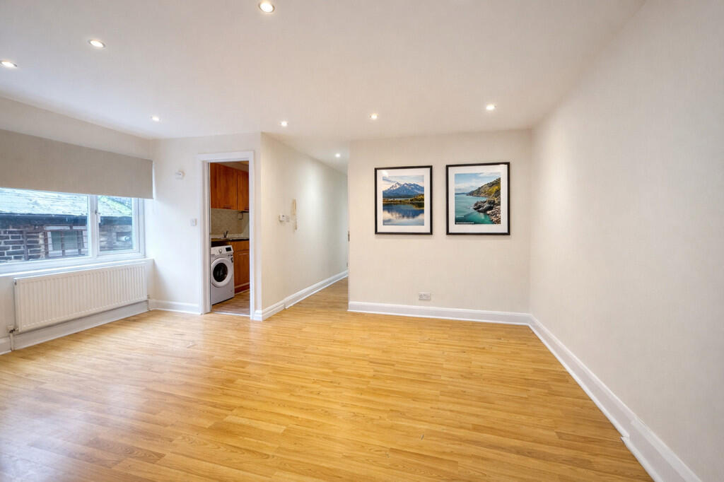Main image of property: West Green Road, London