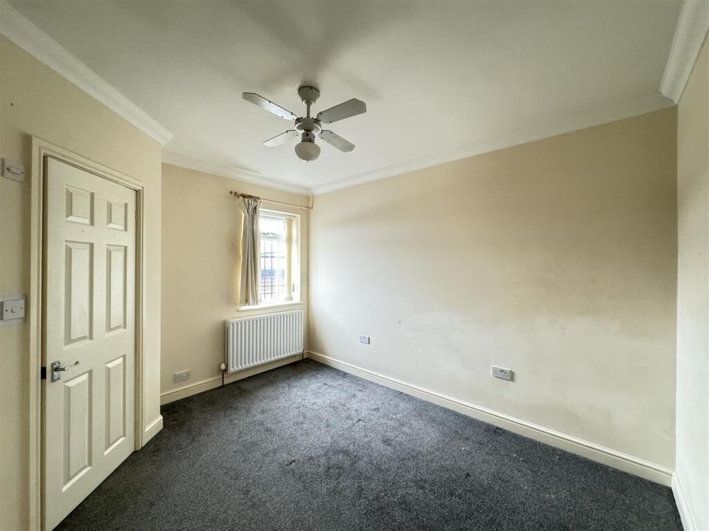 Apartment in Manchester - More