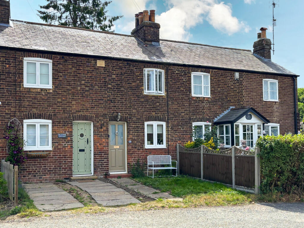 Bullens Green Lane, Hatfield, AL4