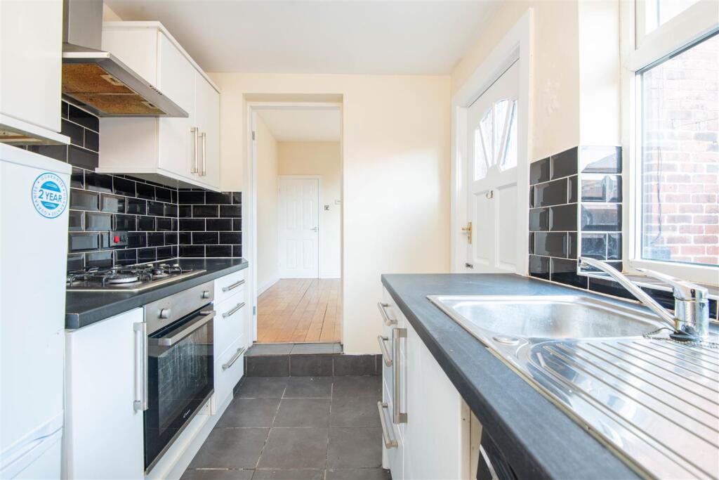 House in Preston - View 4