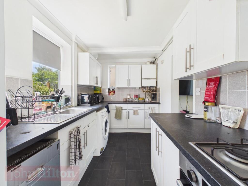 House in Brighton, Coldean - View 2