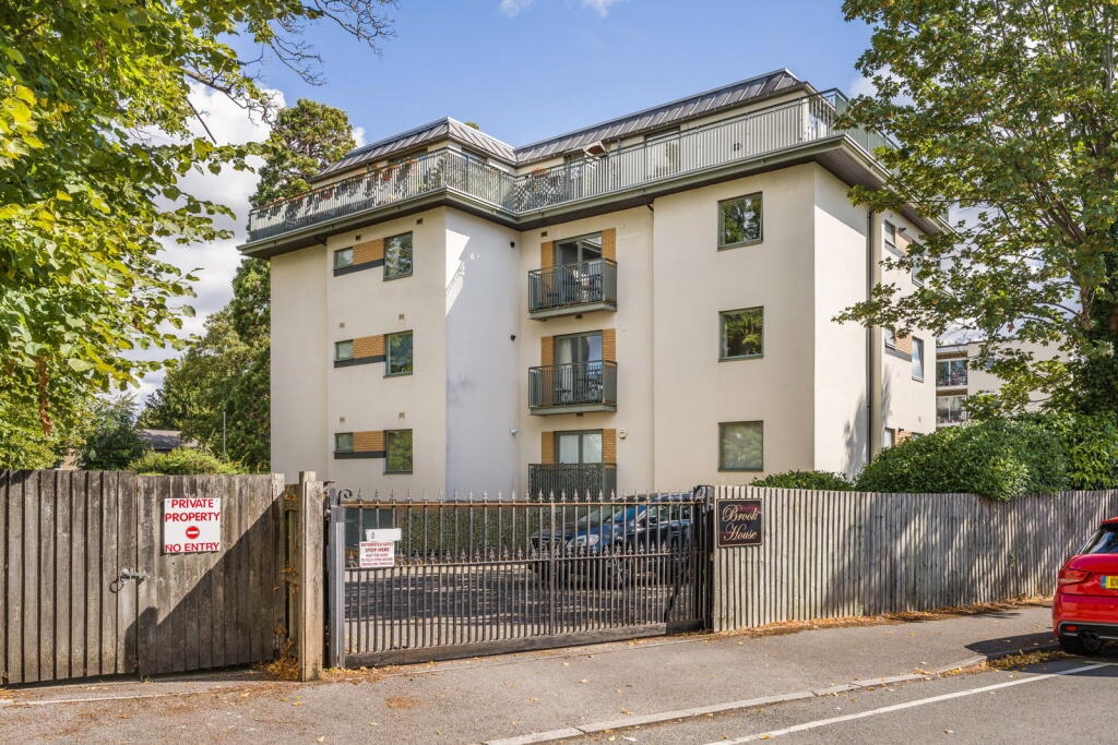 Apartment in Gloucester