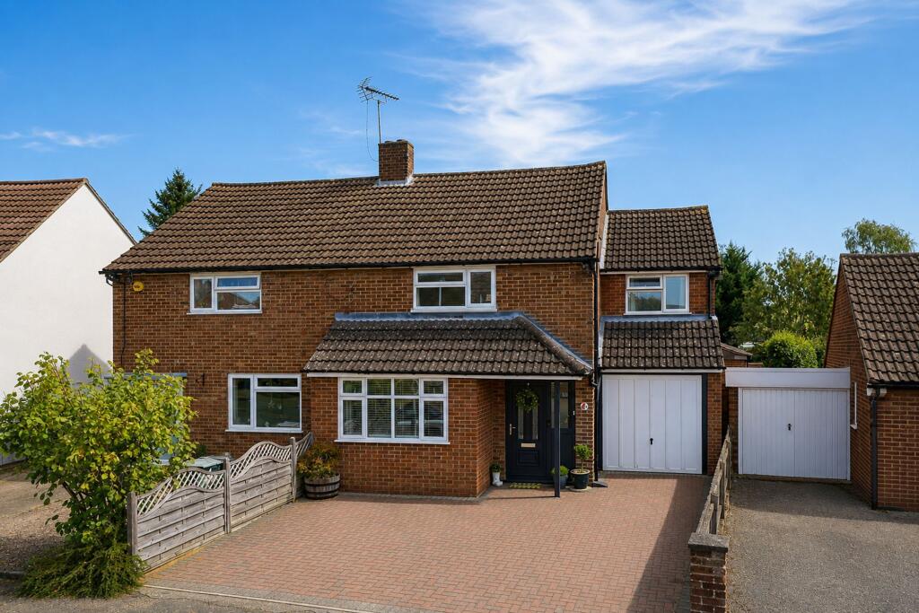 Main image of property: Adstone Road, Caddington, LU1