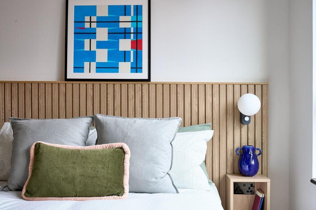 Main image of property: 1 Blackhorse Lane, London, E17