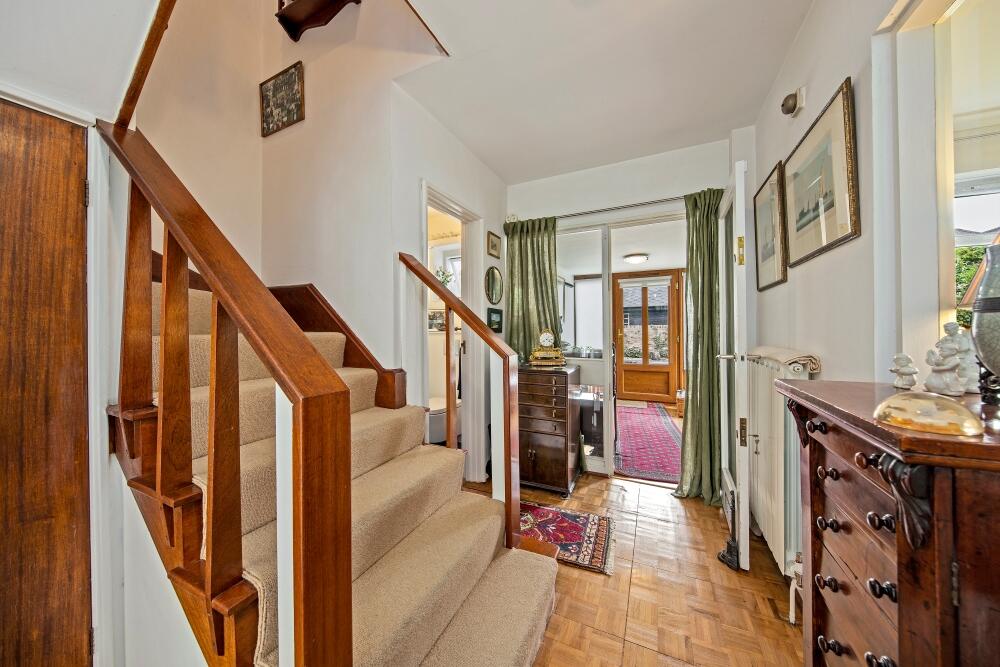 House in Twickenham - View 4