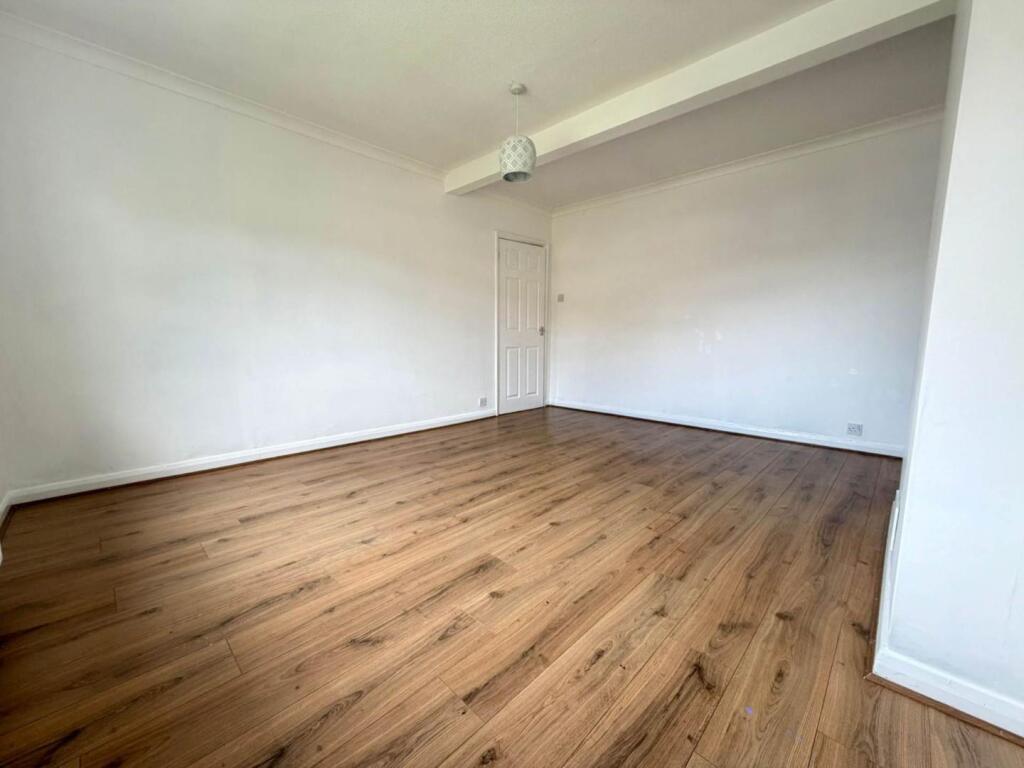 Apartment in London, London Borough of Bromley - More