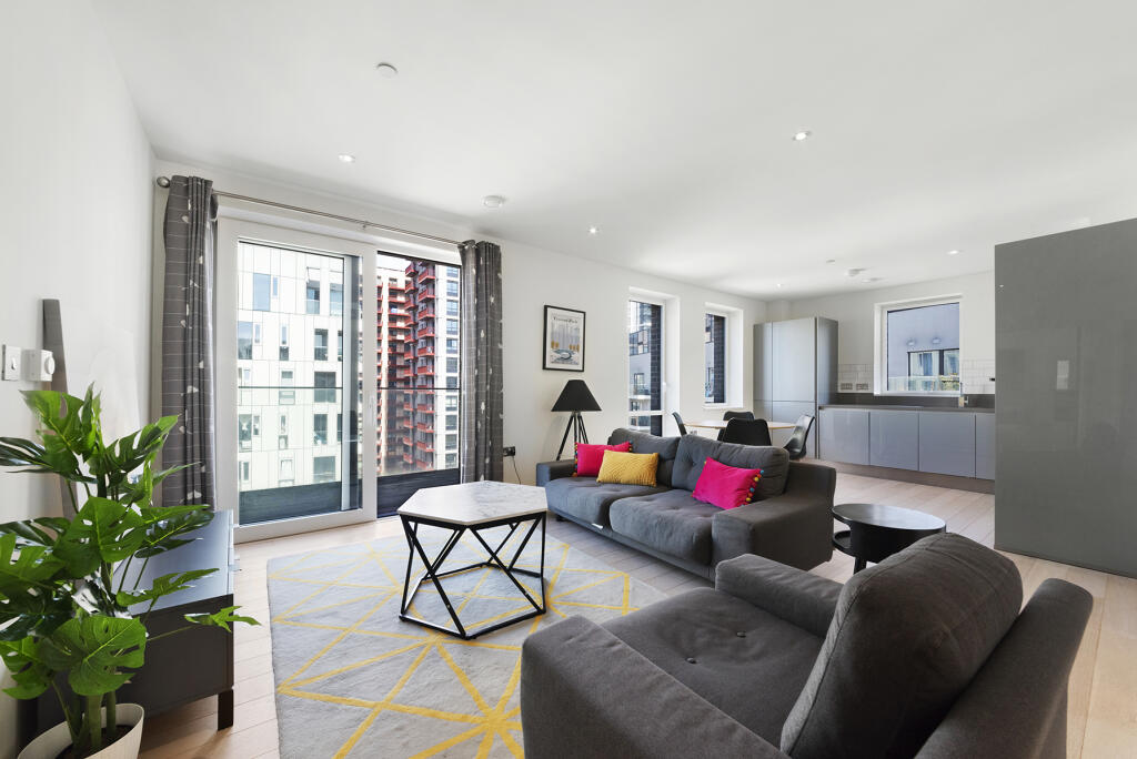 Main image of property: The Roper, 48 Reminder Lane, Lower Riverside, Greenwich Peninsula, SE10