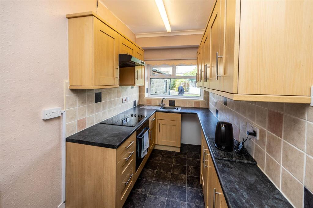 House in Calderdale, Northowram, Stone Chair - View 5