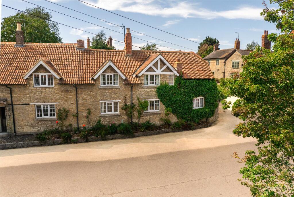 Main image of property: Northampton Road, Yardley Hastings, Northamptonshire, NN7