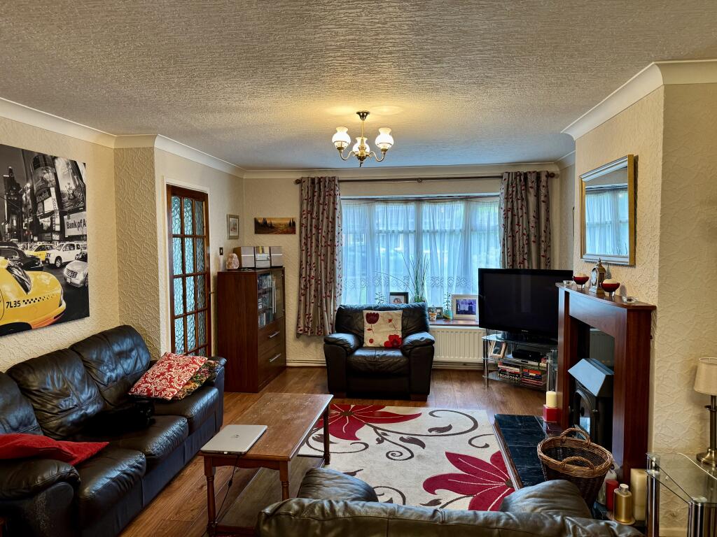 Southfield Drive, Hall Green, Birmingham, B28 photo 2