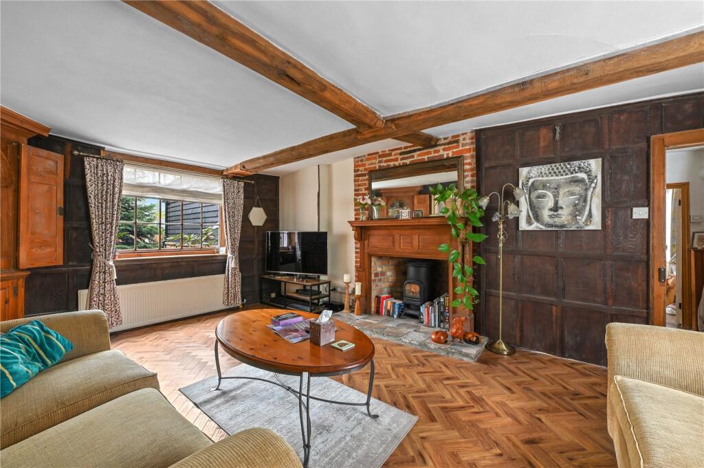 Maldon Road, Great Baddow, Chelmsford, Essex, CM2 - View 3