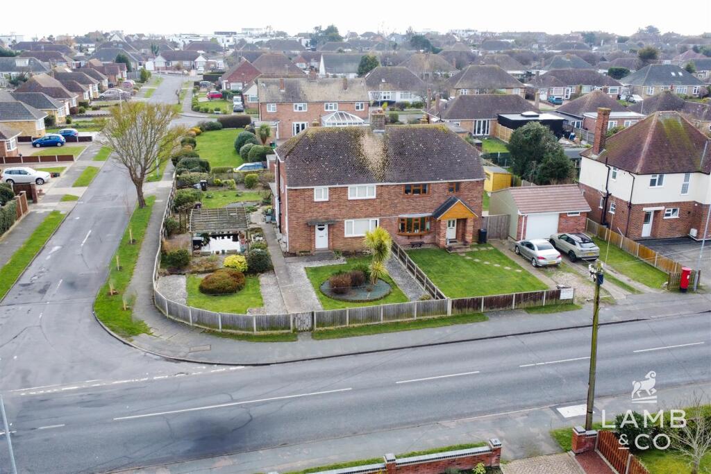 3-bed semi-detached on Walton Road, Frinton-On-Sea, £325,000