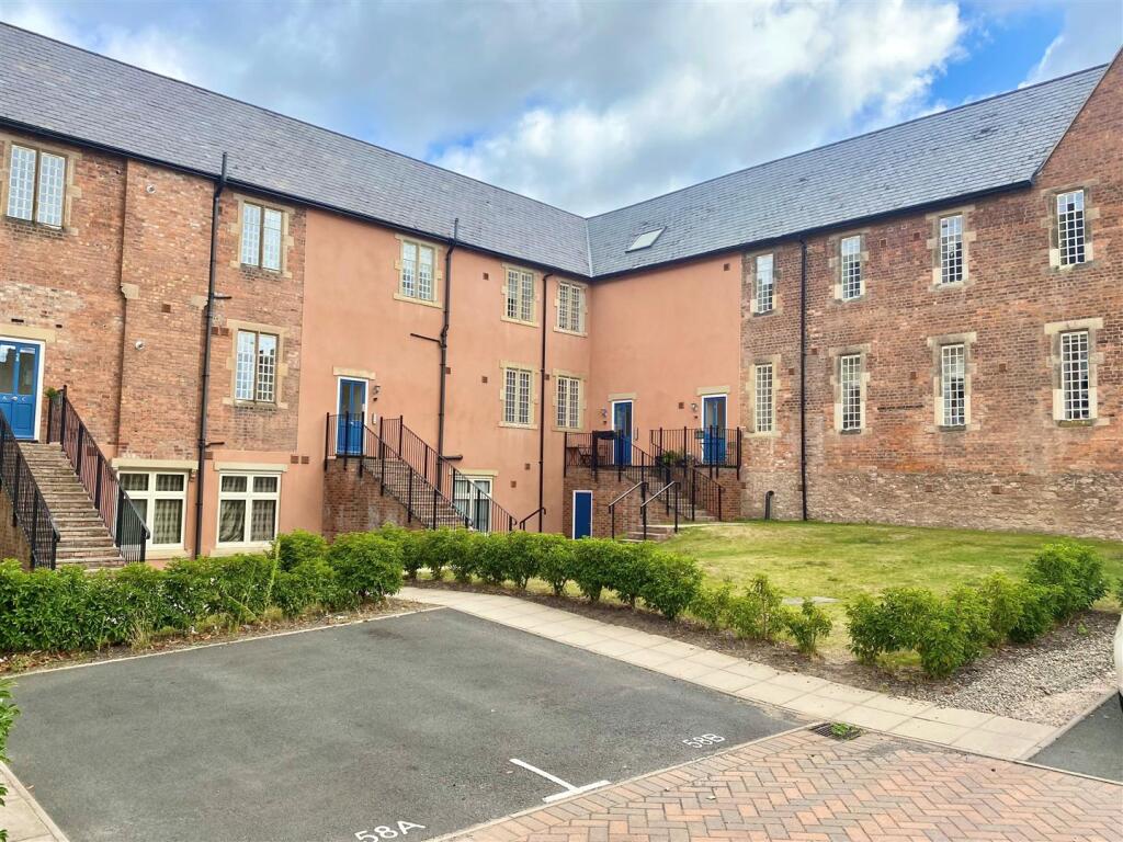 Main image of property: 44 The Furlongs, Bicton Heath, Shrewsbury, SY3 5FW