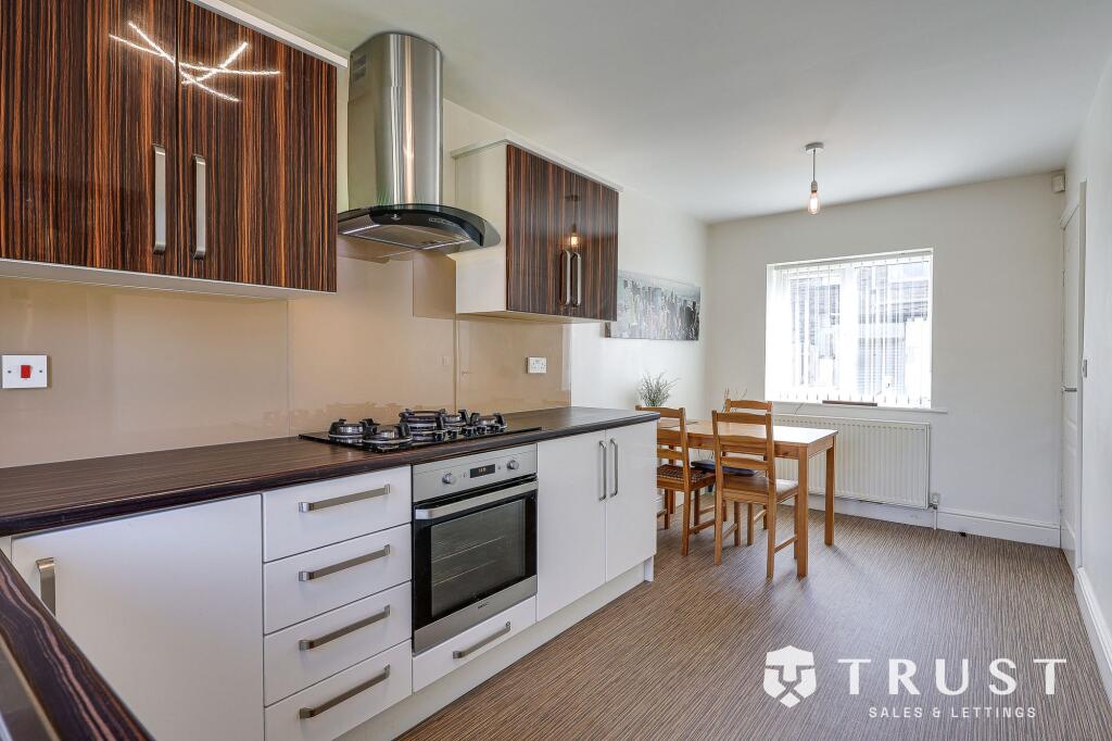 Additional image 8 of Wroe Place, Wyke, BD12