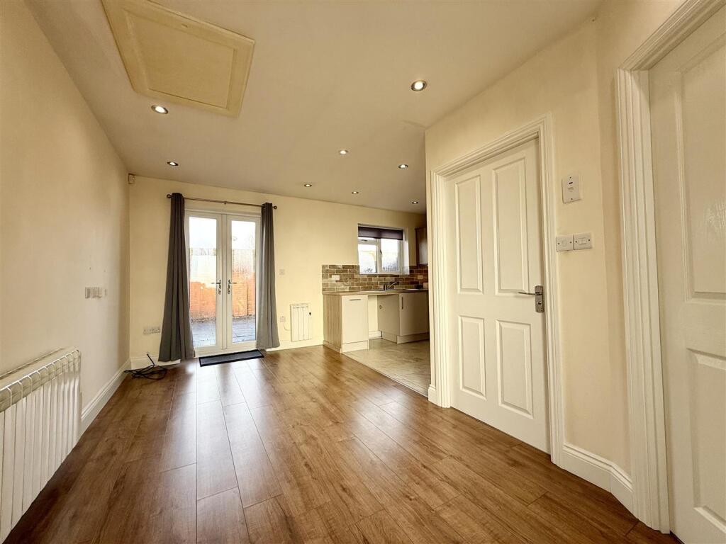 St. Phillips Road, Burton-On-The-Wolds, Loughborough photo 3