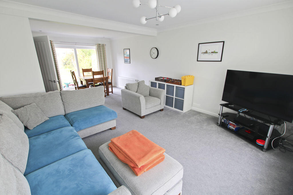22 Ballastrooan, Colby photo 3