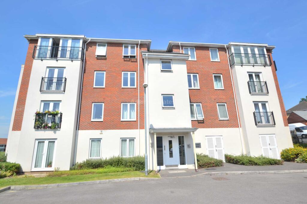 Main image of property: Thames House, Regis Park Road, Reading