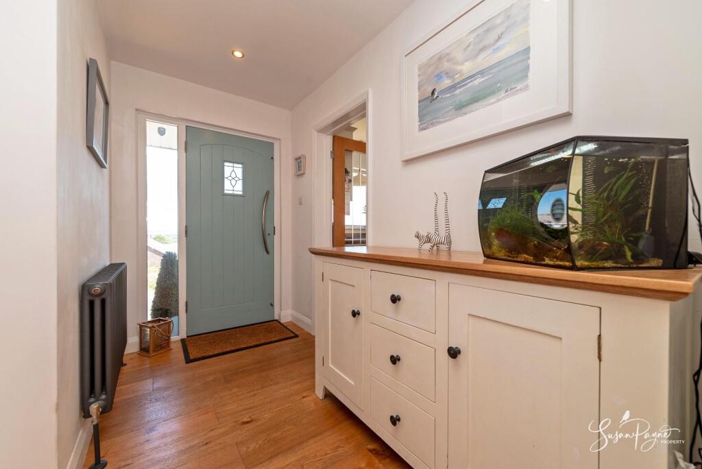 House in Ventnor, Godshill - View 3