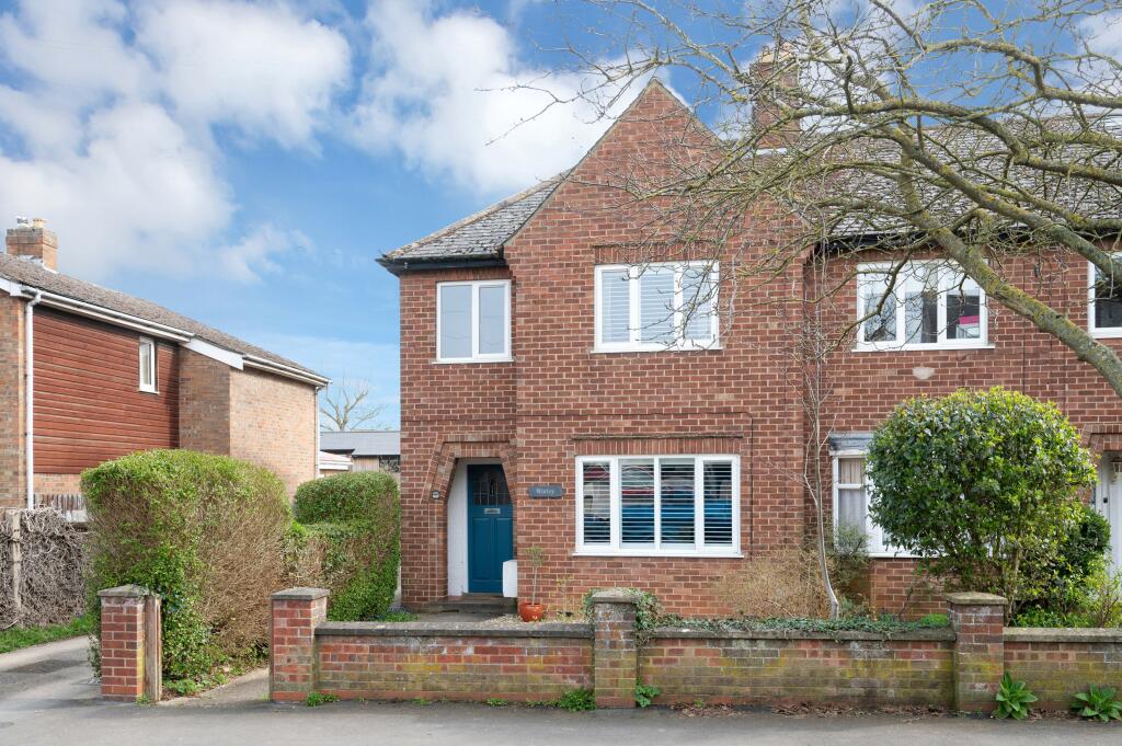 Main image of property: Emlyns Street, Stamford 