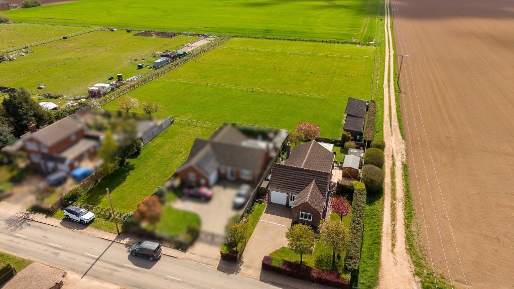 Main image of property: Main Road, Gedney Drove End, Spalding, Lincolnshire, PE12 9PD