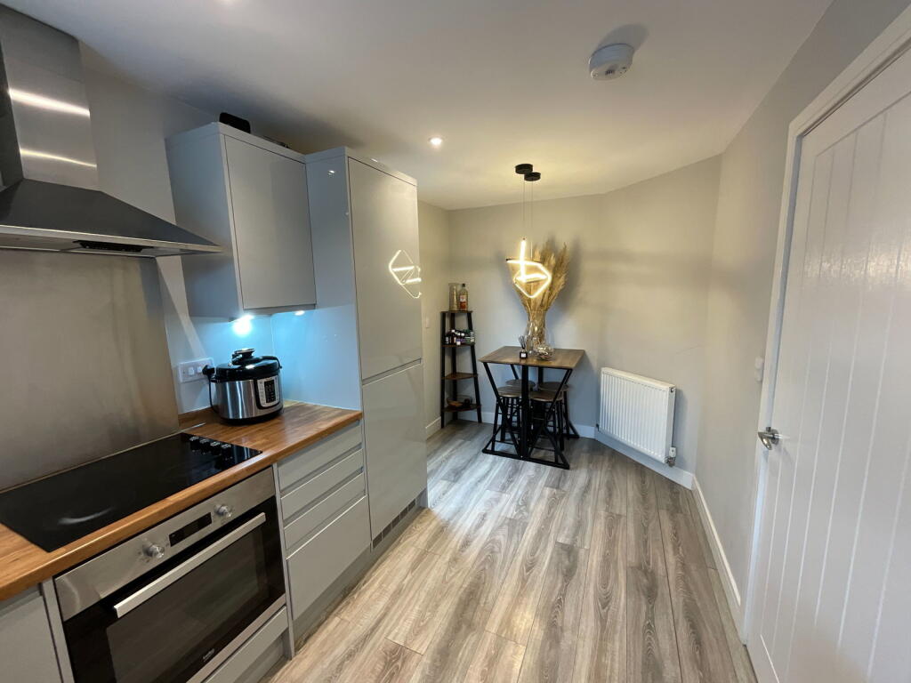 Additional image 5 of CRADLEY HEATH, Chester Road