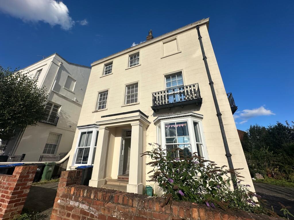 Main image of property: 1 bed flat, Dale Street, CV32 5HL