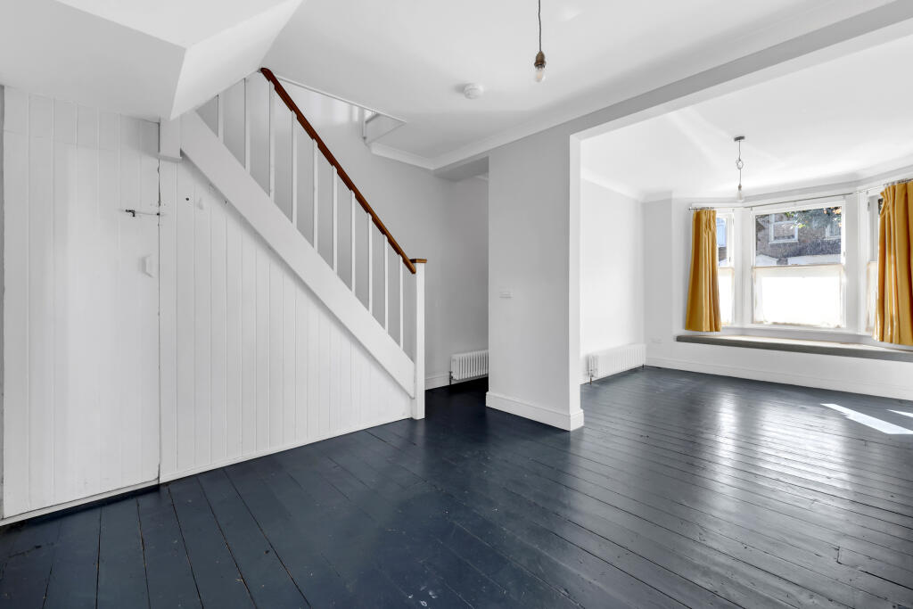 House in London, Beckton - View 4