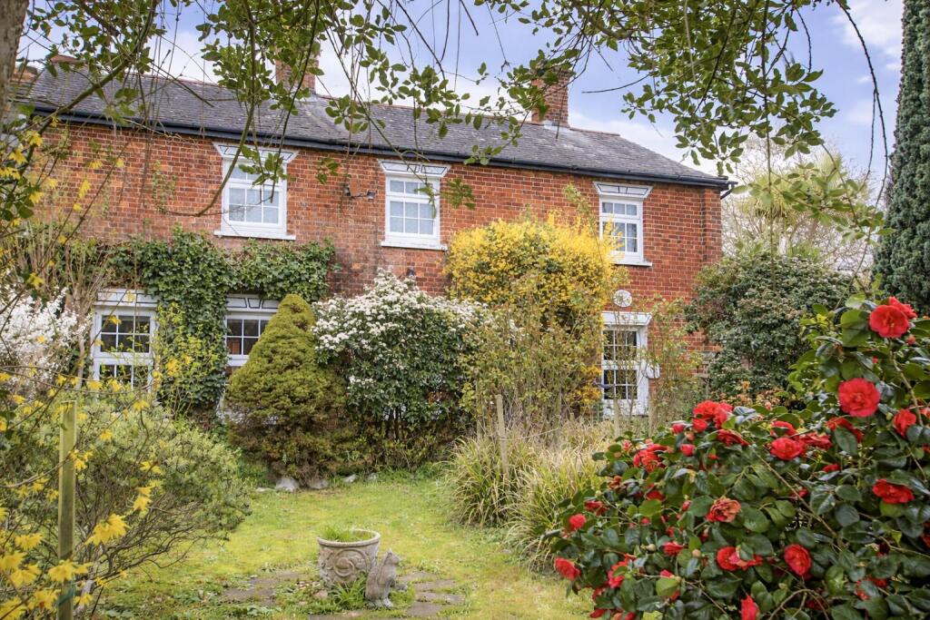 Main image of property: Post Office Road, Knodishall,