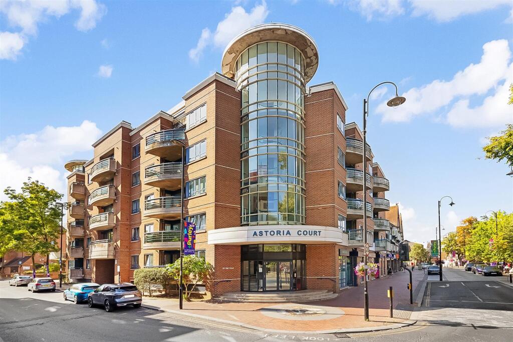Main image of property: High Street, Purley