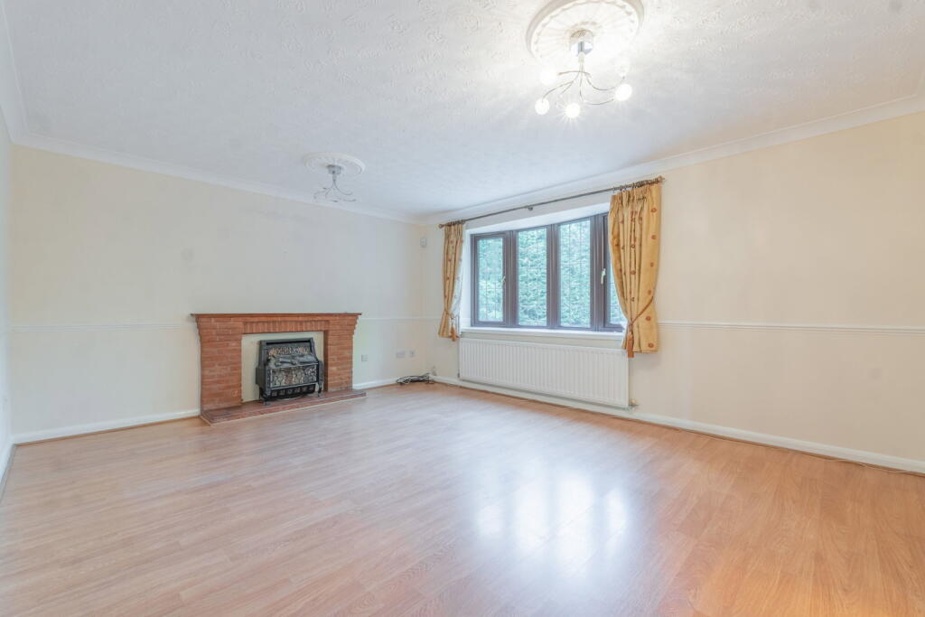 Foldyard Close, Sutton Coldfield, B76 1QZ – další