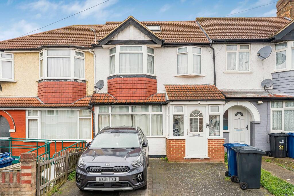 Main image of property: Lynmouth Gardens, Perivale, Greenford, UB6