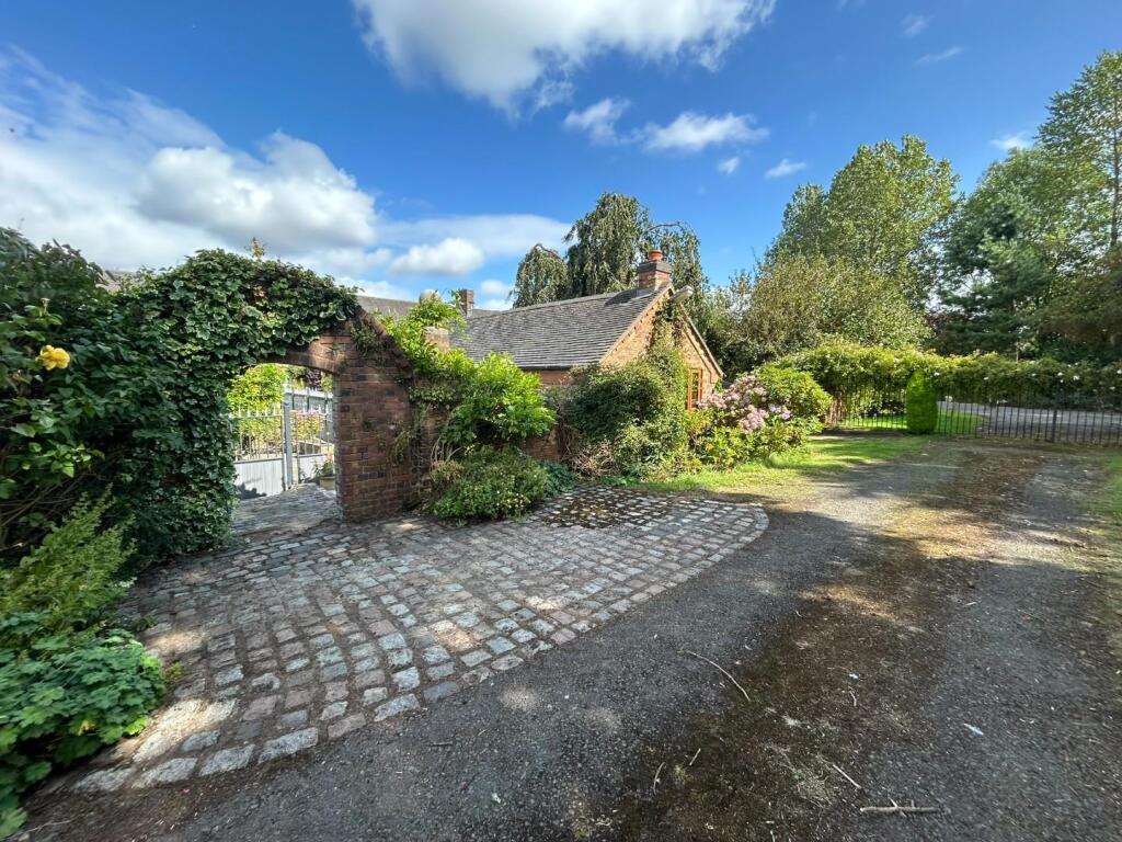 Main image of property: The Lodge, Cannock Wood Farm