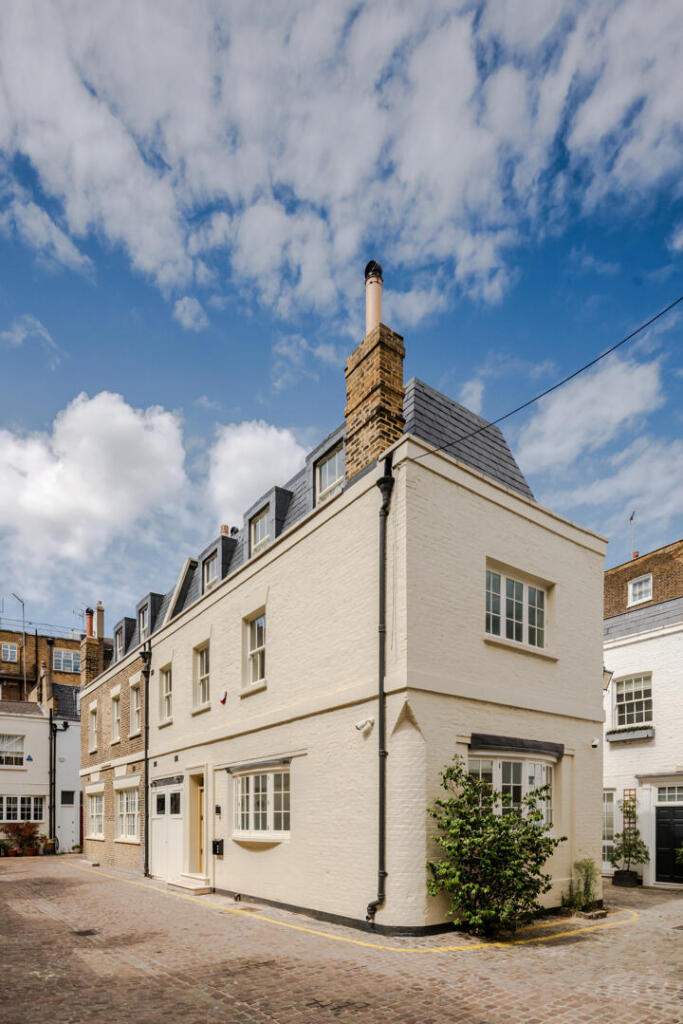 House in London, South Kensington - More