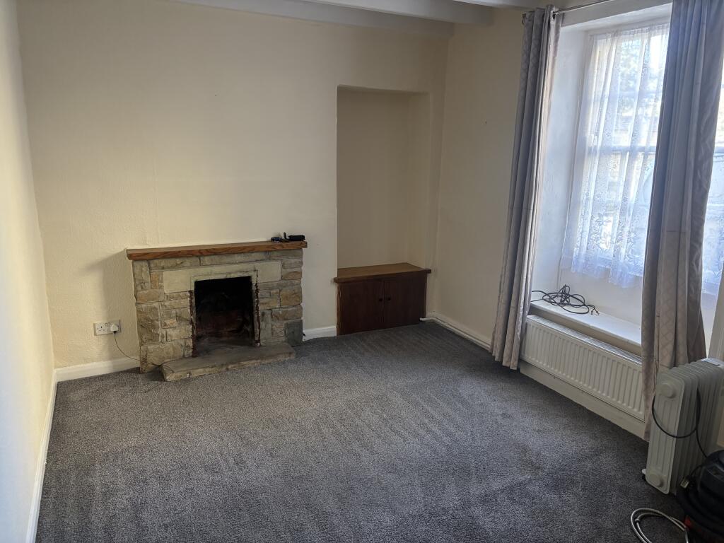 House in York - View 3