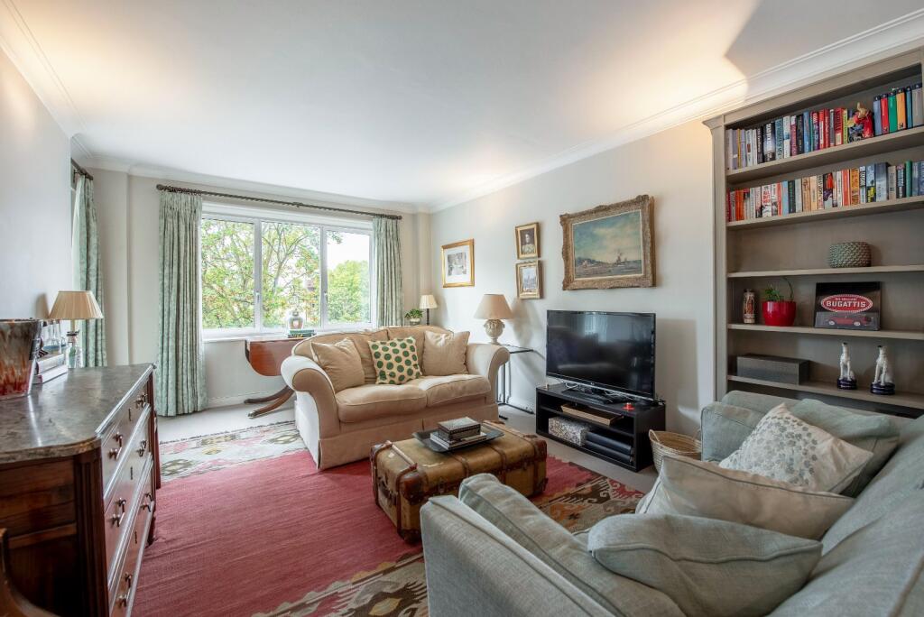 Apartment in London, Royal Borough of Kensington and Chelsea - View 2
