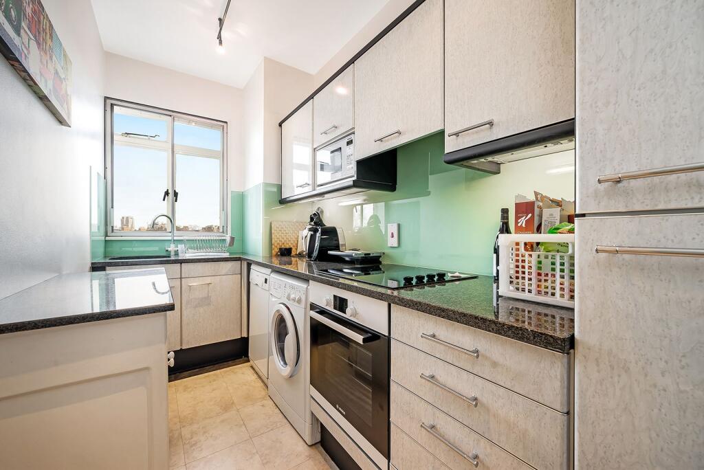 Apartment in London - View 4