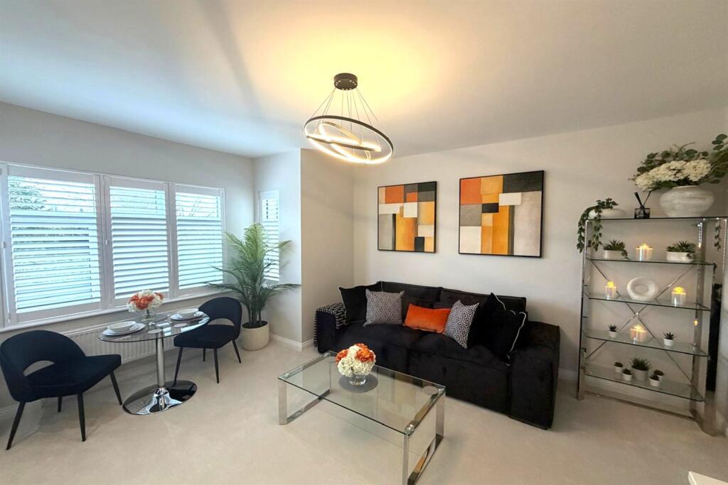 Main image of property: Ashleigh 100a, Kennel Ride