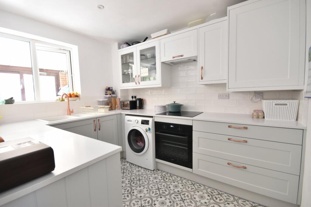 House in Horsham, North Heath, North Horsham - View 5