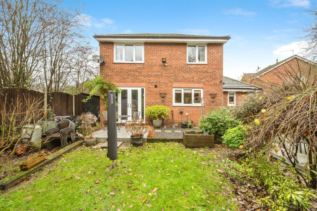 Cranwell Court, Goldthorpe, Rotherham photo 4