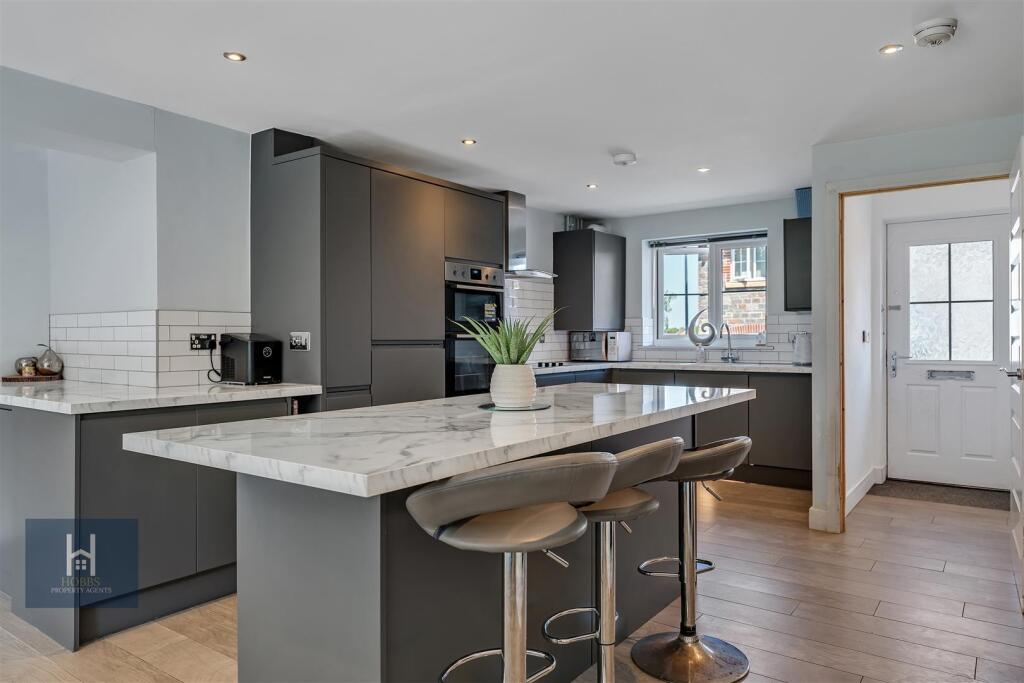 Blackberry Close, Yate photo 4