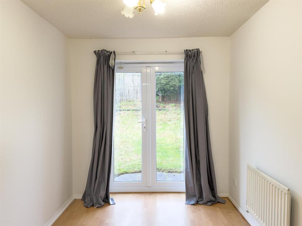 Stonelea Court, Meanwood, Leeds, West Yorkshire photo 4