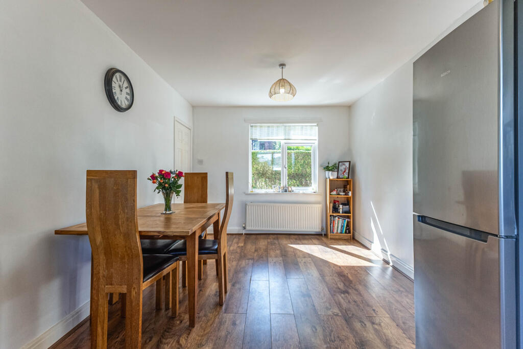 House in Wakefield, Portobello - View 4