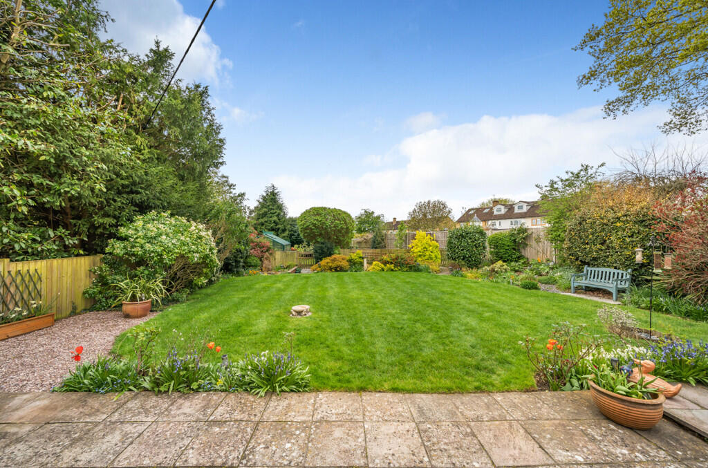 House in Reading - View 4